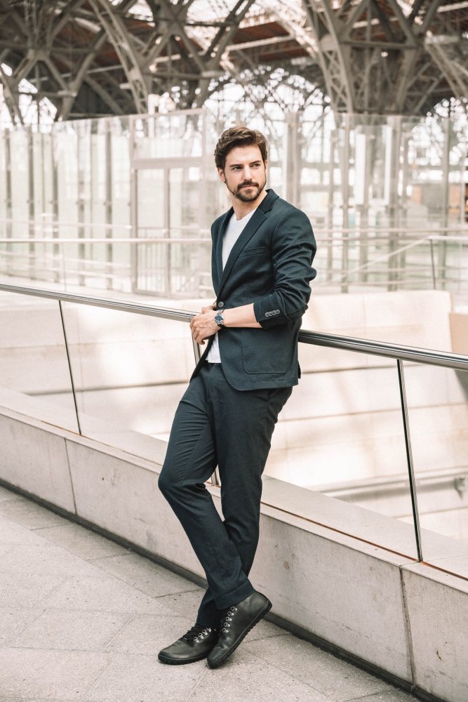 EXEQ-BLACK IMPHERPOR