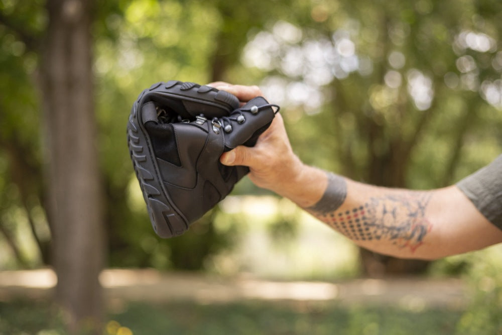 Explorateur noir étanche